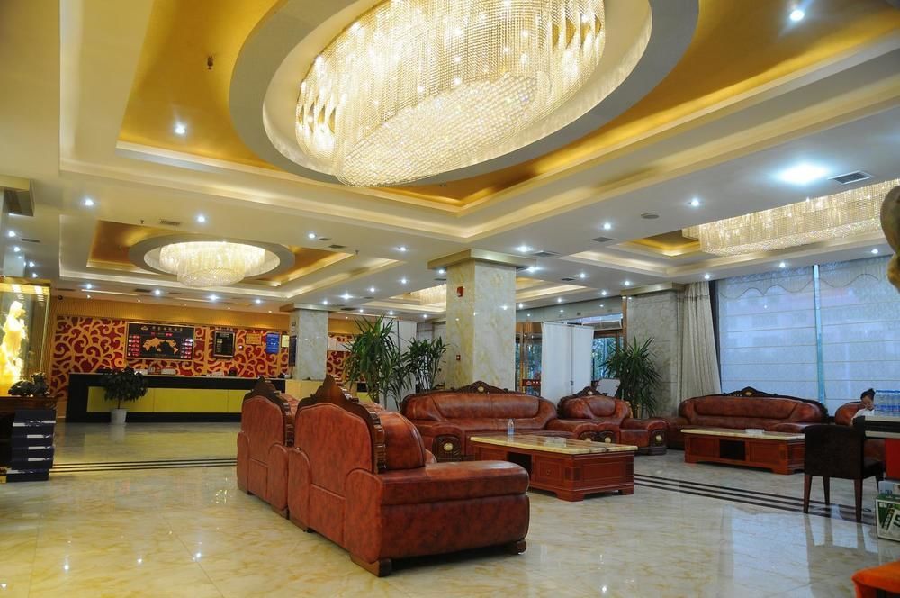 Hua Xin International Hotel Huayin Exterior photo