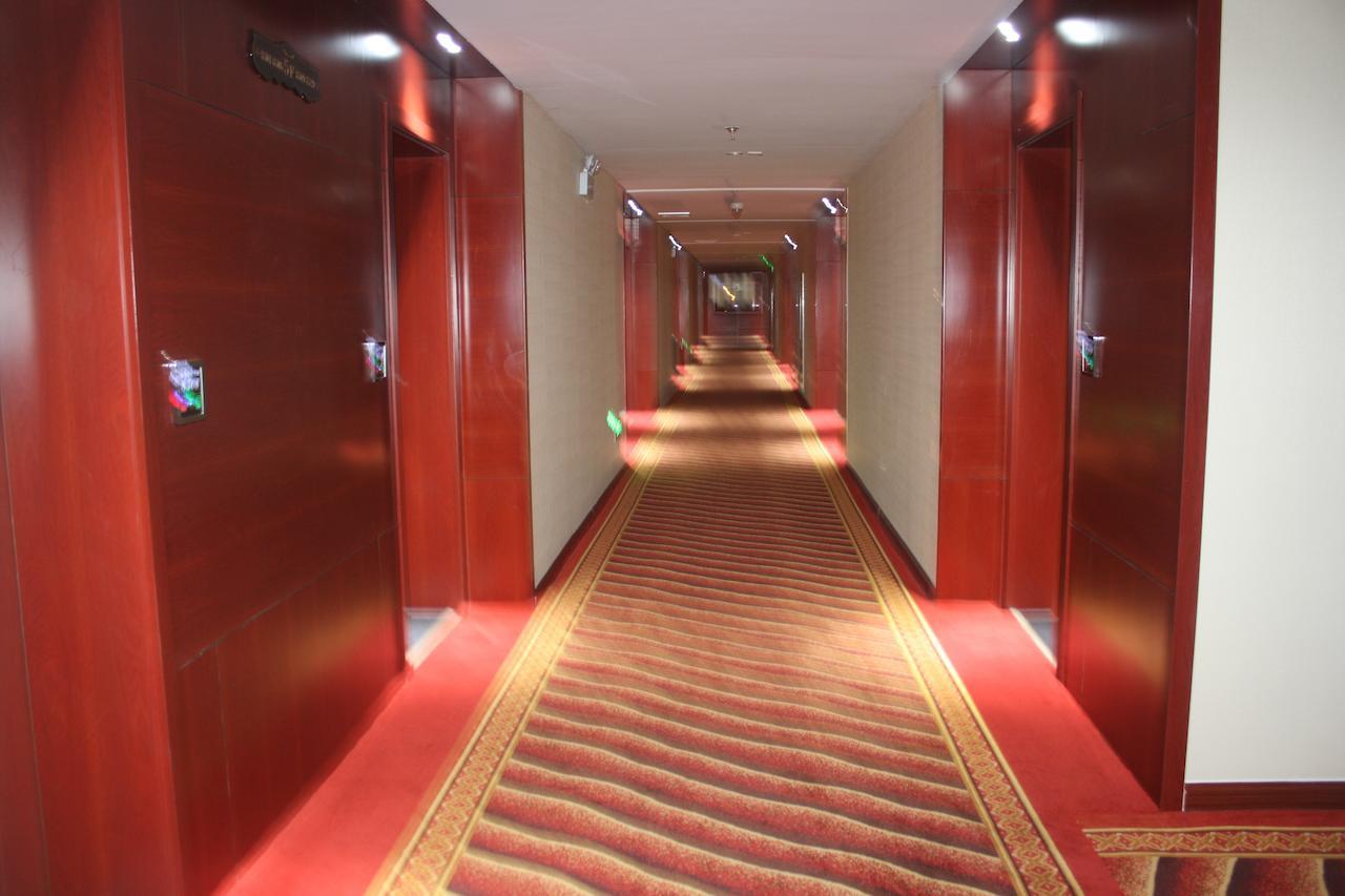 Hua Xin International Hotel Huayin Exterior photo